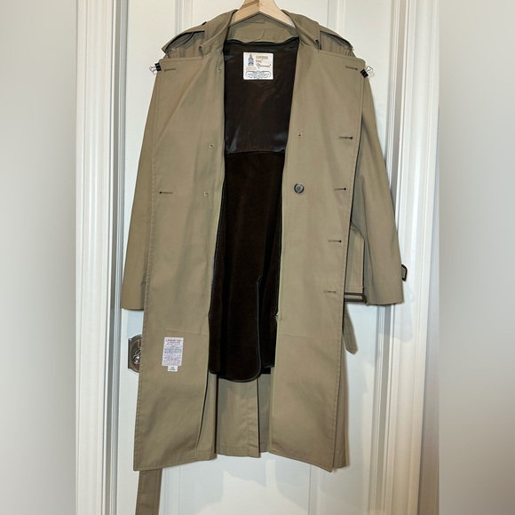 ✨VTG EUC✨London Fog Taupe Long Double Breasted LINEDTrench Coat Men's 42 Long - Picture 13 of 15